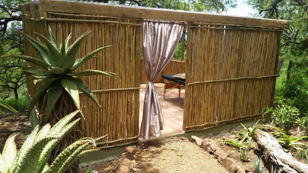 פונגולה Shayamoya Tiger Fishing And Game Lodge מראה חיצוני תמונה